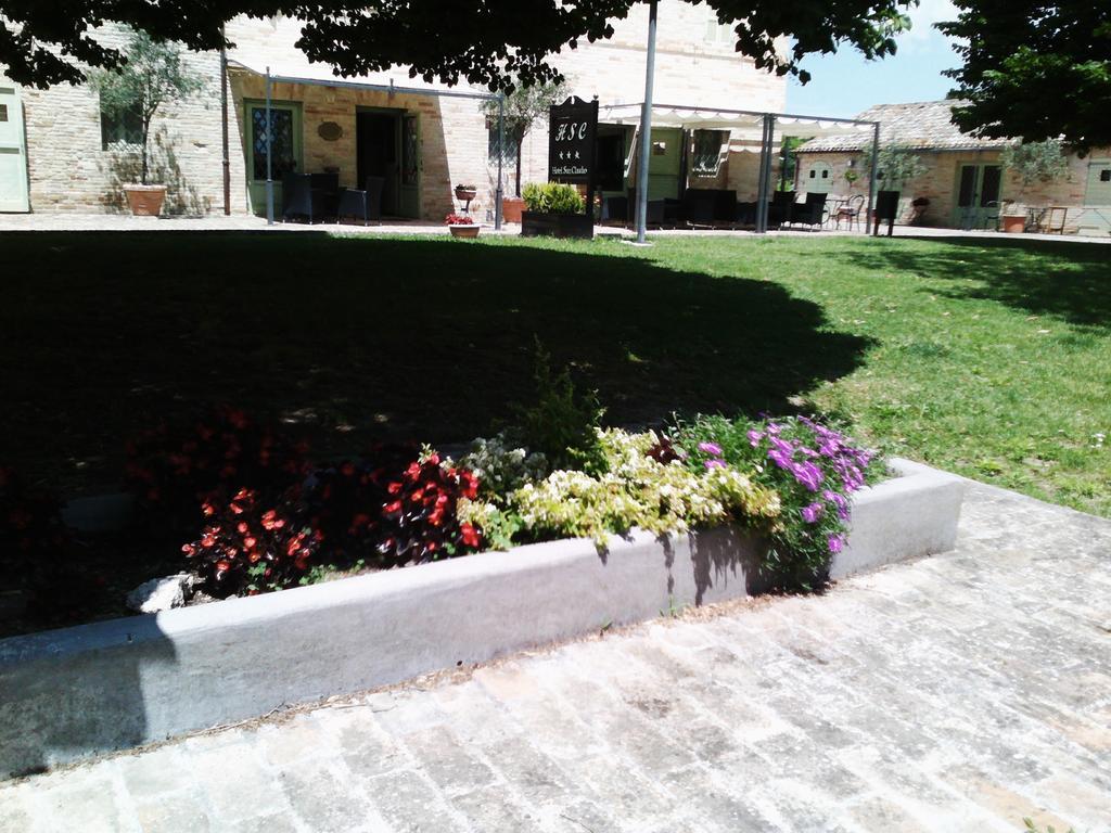 Hotel San Claudio Corridonia Exterior photo